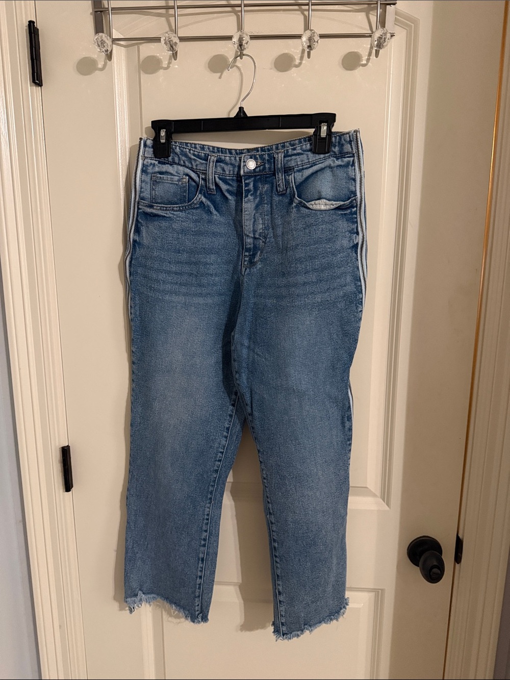 wild fable Distressed Light Blue Cropped Ankle Jeans
